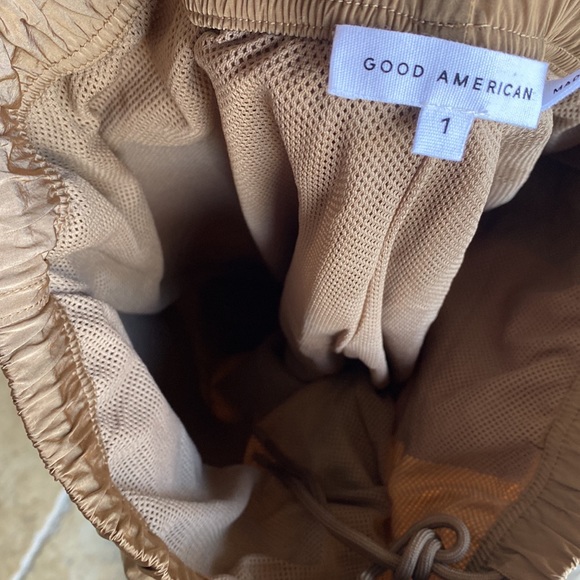 Good American joggers - Picture 3 of 4